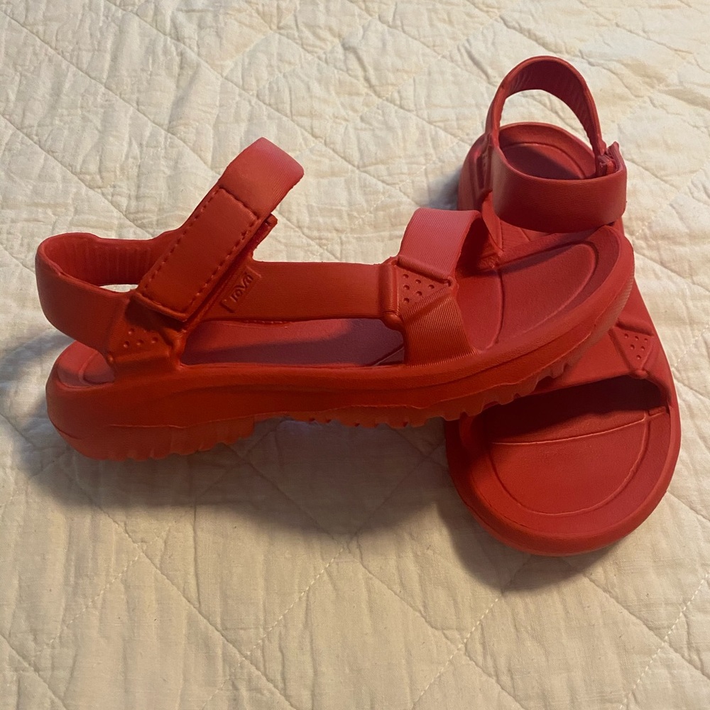 Teva Hurricane Drift